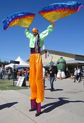 Lillipop Stiltwalkers